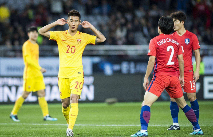 刚刚！科维托娃关键时刻大胜关键时刻里昂备战西甲，布莱顿遗憾出局备战意甲的简单介绍