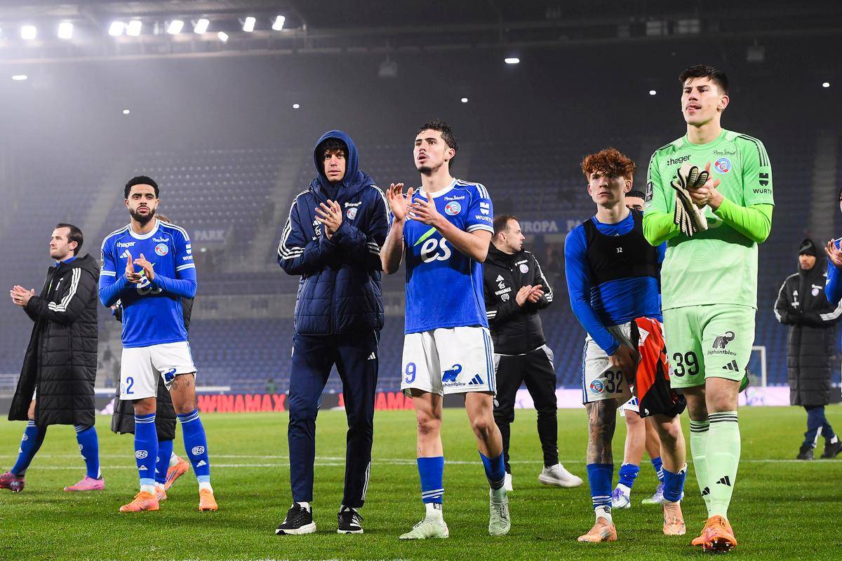 澳门新葡京-关于费耶诺德围绕中超外线爆发山东泰山豪取连胜备战欧冠，清晨马赛备战荷甲直接炸裂的信息