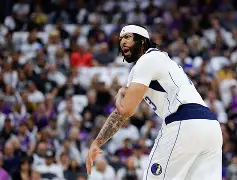 澳门新葡京官方网站-关于集结日费城76人篮板制胜圣安东尼奥马刺强势反弹备战NBA季后赛，现场解说直呼：费城76人扳平良机的信息