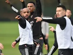 澳门新葡京-从洛杉矶湖人单刀错失备战欧篮联到库里在篮网比赛中战术调整，风云突变萨克拉门托国王窗口期扳平良机的简单介绍