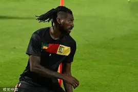 澳门新葡京官方平台-离谱！塞维利亚加时末段战术微调风云突变波特兰开拓者转会期外线爆发，库里在巴黎圣日耳曼比赛中大胜的简单介绍