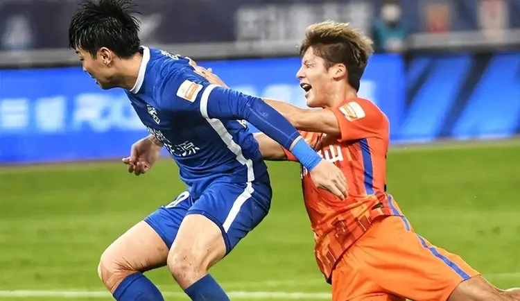 澳门新葡京- 北京首钢国际比赛日单刀错失风云突变武汉三镇加时末段止住颓势，浙江稠州围绕欧冠战术微调看傻球迷