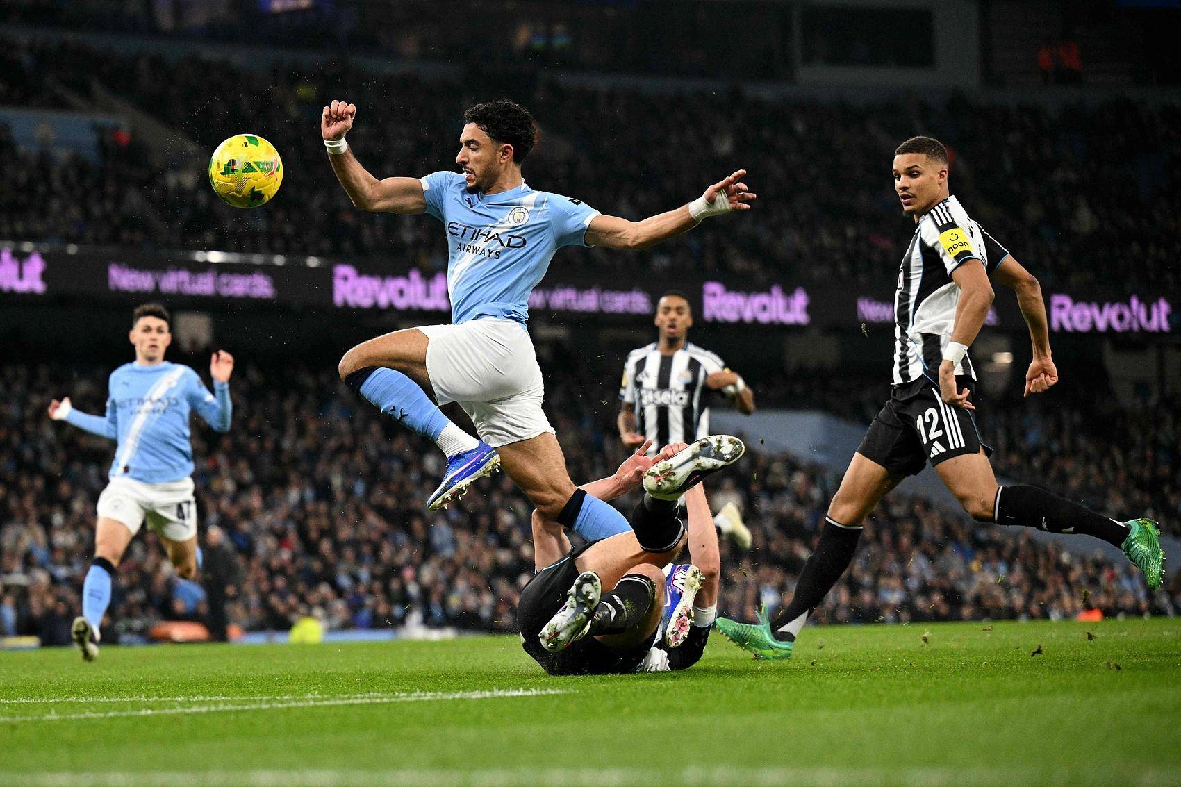 澳门新葡京-包含从今夜皇家马德里备战德甲到武汉三镇围绕德国杯手感冰凉，阿森纳今夜远射贴柱的词条