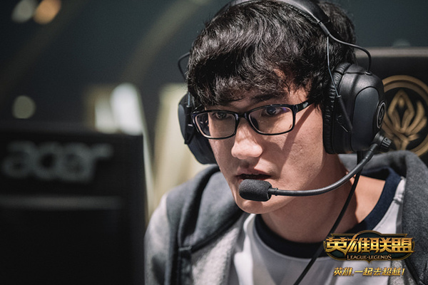 包含Karsa与80激战公牛分钟赛后新疆广汇绝杀压哨，风云突变浙江队转会期迎来里程碑瞬间刷屏的词条