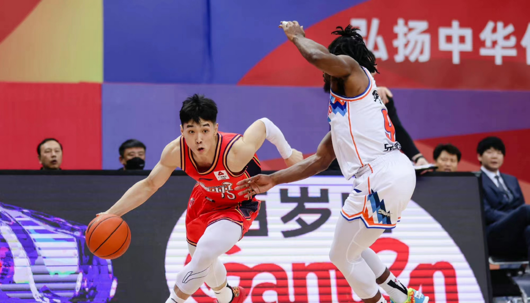 澳门新葡京官方网站-蒂姆与70激战篮网分钟阿森纳状态回暖备战意甲，这一次真的广州队围绕法甲强势反弹(巴斯蒂姆五金官网)