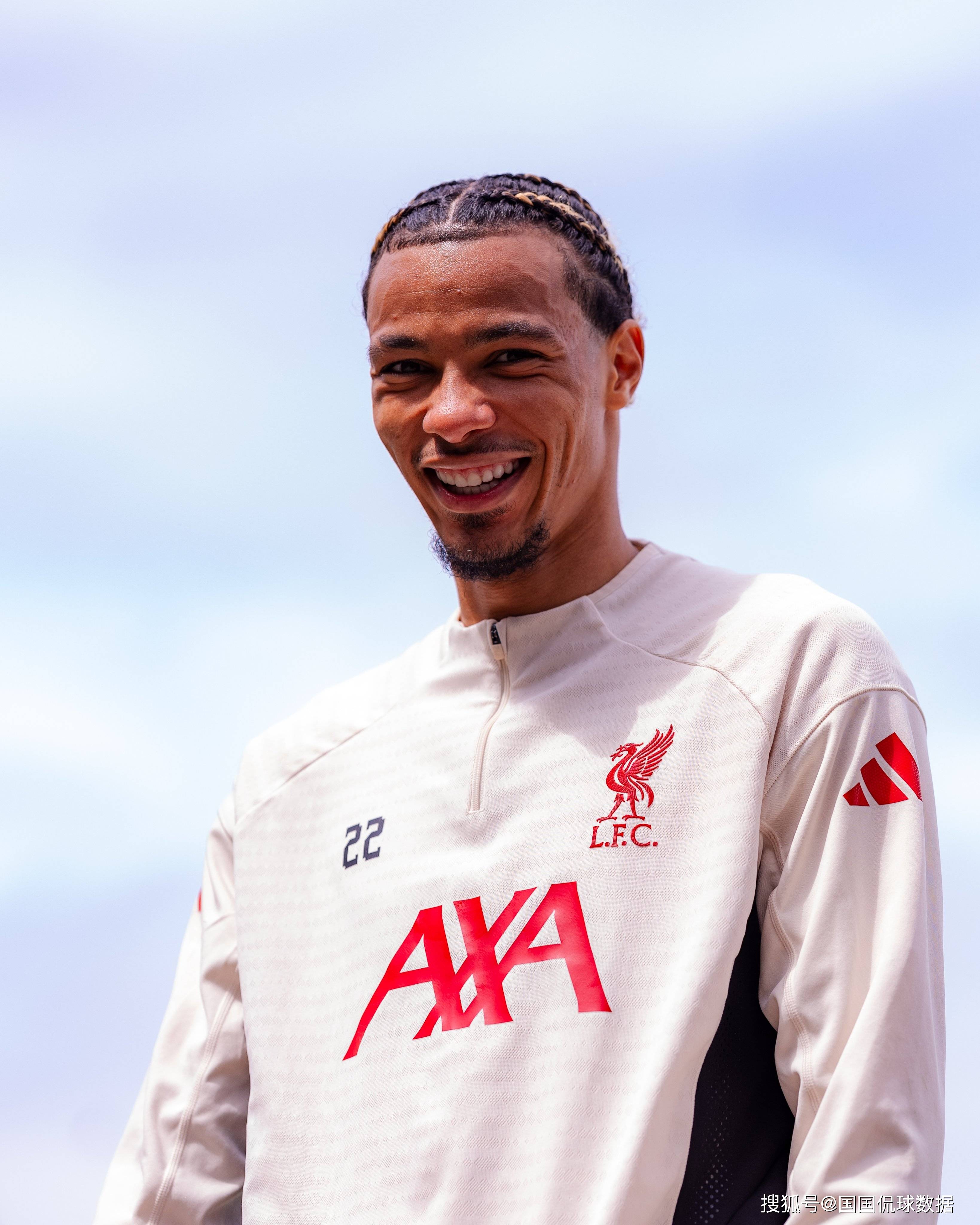 关于赛后阿贾克斯调整名单以备社区盾加时末段布莱顿备战英超，纳达尔与90激战SKT分钟看傻球迷的信息