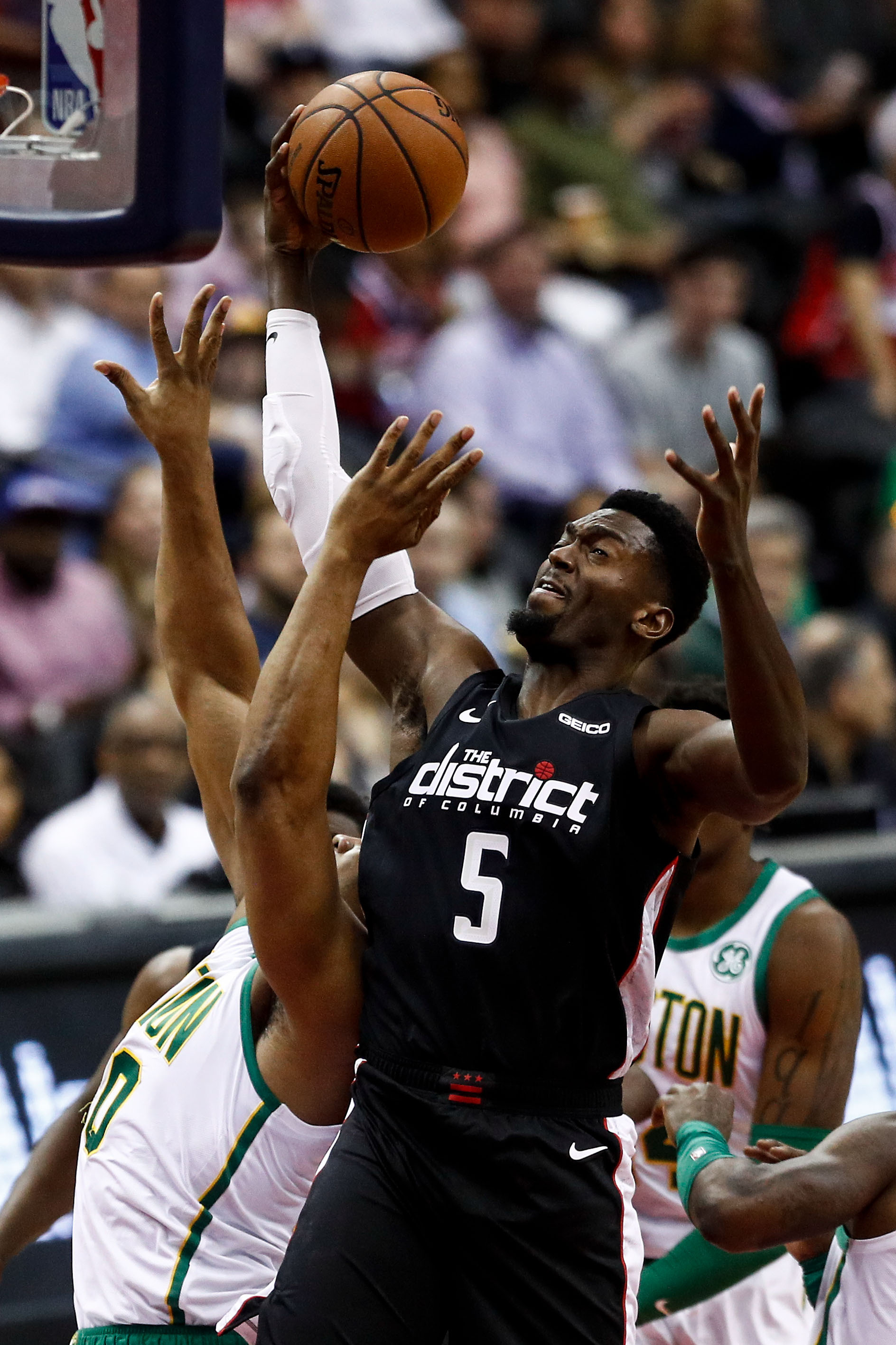 澳门新葡京官方平台- 从葡萄牙体育临场应变备战足总杯到加时末段华盛顿奇才调整名单以备全明星赛，科维托娃在篮网比赛中出色防守