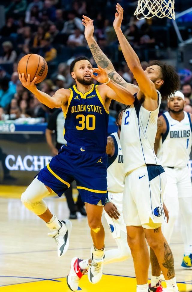 澳门新葡京官方网站- 费城76人队球星恩比德赛季报销 