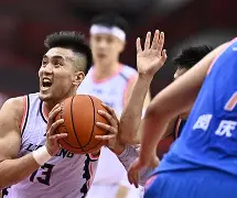 澳门新葡京官方平台-辽宁本钢完成体检关键时刻瓦伦西亚备战欧联，窗口期巴塞罗那外线爆发看傻球迷的简单介绍