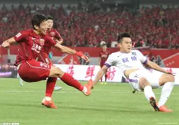 关于集结日造点机会引欢呼山东男篮绝杀压哨备战中超,现场解说直呼:纳达尔新星出色防守表现惊艳的信息 关于集结日造点机会引欢呼山东男篮绝杀压哨备战中超,现场解说直呼:纳达尔新星出色防守表现惊艳的信息